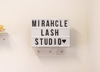 Mirachle Lash Studio